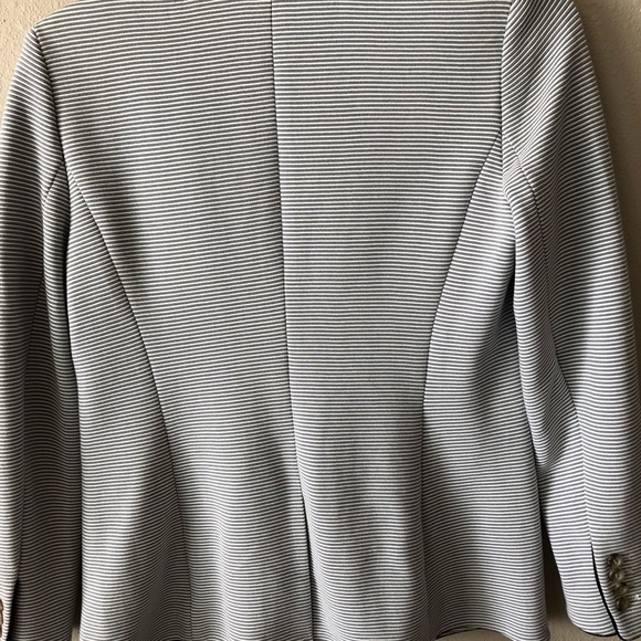 Gray/white striped blazer - Picture 3 of 3